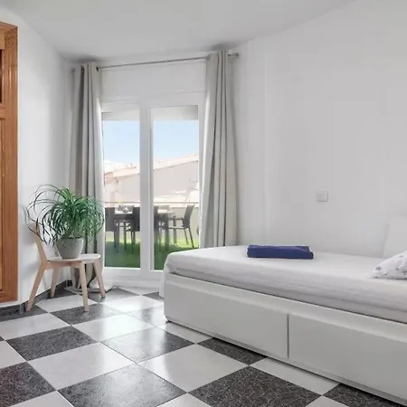 Paca Villa *